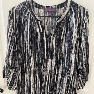 gloria vanderbilt m top